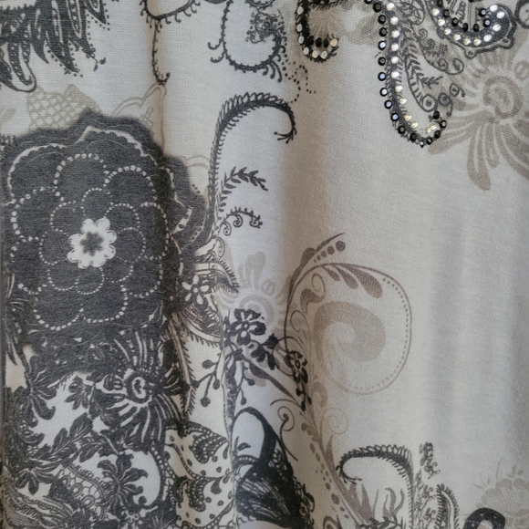 Pinkeli Hooded Embellished Jersey - Picture 12 of 16